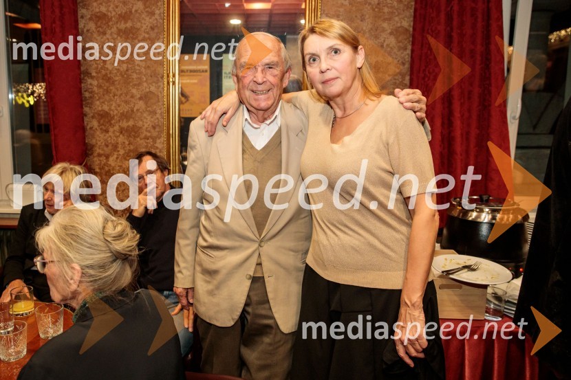  Marjan Reichman;  Darja Reichman, igralkaRazodetje, premiera, Prešernovo gledališče Kranj