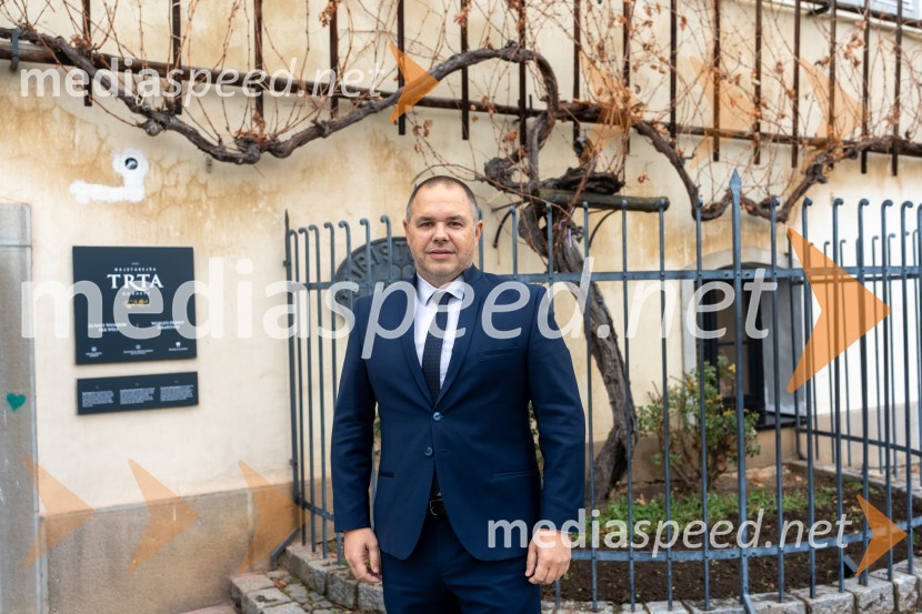  Jure Struc, direktor, Zavod za turizem MariborNovinarska konferenca s predstavitvijo prenovljene Hiše Najstarejše trte