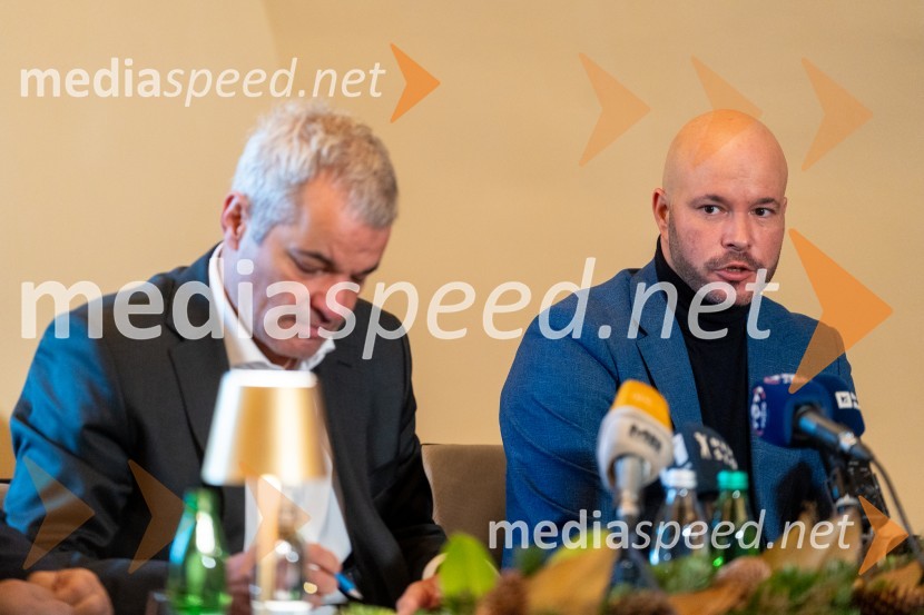  Aleksander Saša Arsenovič, župan, Mestna občina Maribor;  Matevž Frangež, državni sekretarNovinarska konferenca s predstavitvijo prenovljene Hiše Najstarejše trte