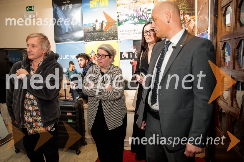  Brane Mozetič;  Metka Dariš, direktorica, Kinodvor;  ... ;  ... 40. Festival LGBT filma, otvoritev