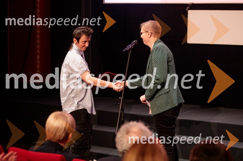  Petra Hrovatin, glasbenica, DJ Trikotnik ;  Polona Černič, Festival LGBT filma40. Festival LGBT filma, otvoritev