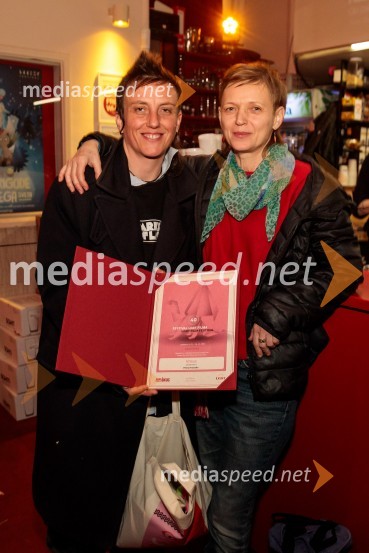  Petra Hrovatin, glasbenica, DJ Trikotnik ;  ... 40. Festival LGBT filma, otvoritev