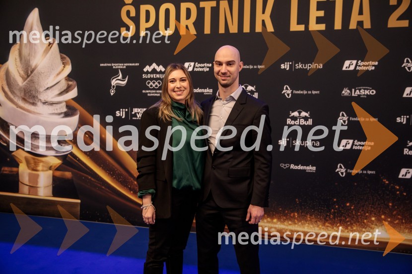  Monika Štucin;  Luka Kuralt, trener, Judo klub BežigradŠportnik leta 2024, slavila Janja Garnbret in Tadej Pogačar