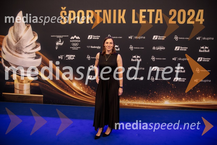  Eva Terčelj, slovenska kajakašica na divjih vodahŠportnik leta 2024, slavila Janja Garnbret in Tadej Pogačar
