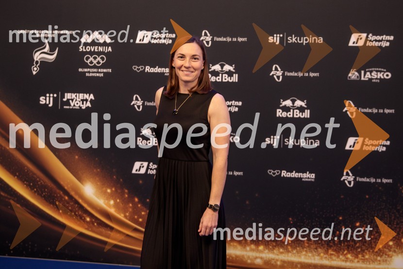  Eva Terčelj, slovenska kajakašica na divjih vodahŠportnik leta 2024, slavila Janja Garnbret in Tadej Pogačar