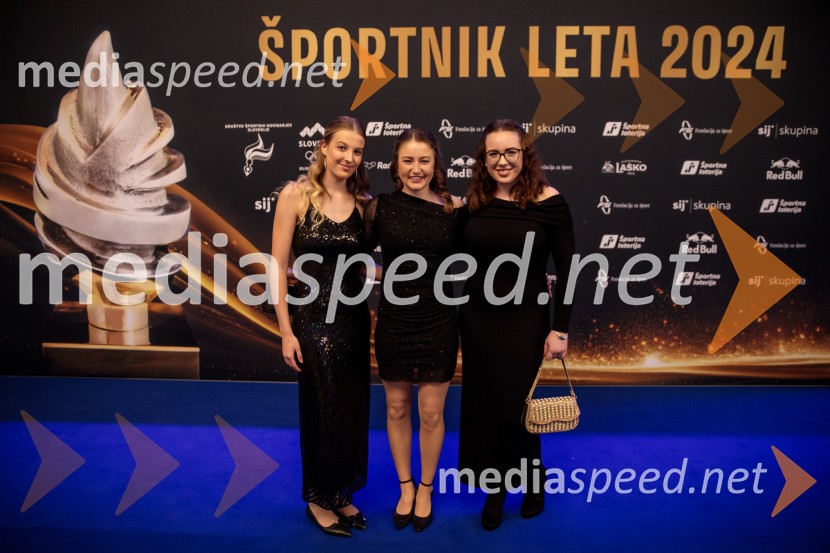  ... ;  Eva Alina Hočevar, kajakašica;  ... Športnik leta 2024, slavila Janja Garnbret in Tadej Pogačar