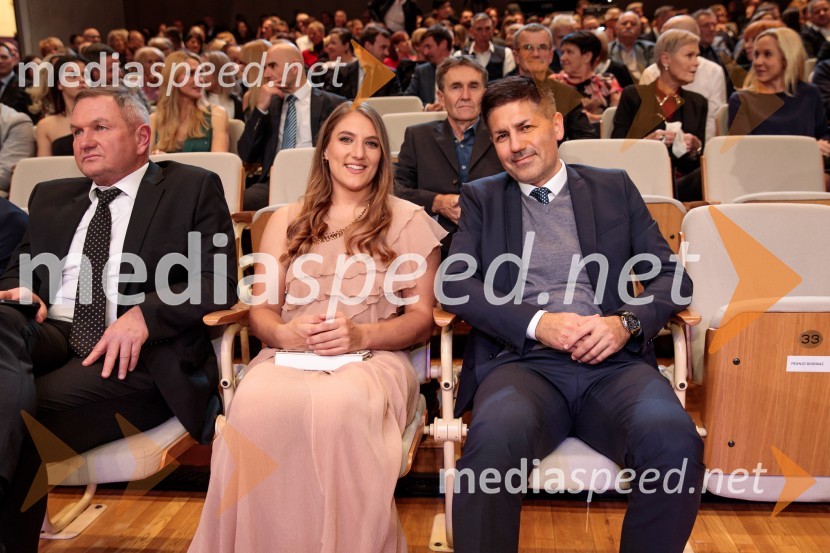  Andreja Leški, judoistka;  Dejan Plastovski, generalni direktor, Direktorat za športŠportnik leta 2024, slavila Janja Garnbret in Tadej Pogačar