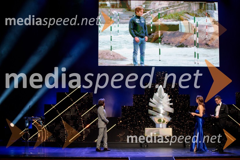  Žiga Lin Hočevar, kanuist na divjih vodah;  Flora Ema Lotrič, pevka;  Saša  Jerković, novinarŠportnik leta 2024, slavila Janja Garnbret in Tadej Pogačar