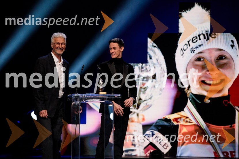  ... ;  Peter  Prevc, smučarski skakalecŠportnik leta 2024, slavila Janja Garnbret in Tadej Pogačar