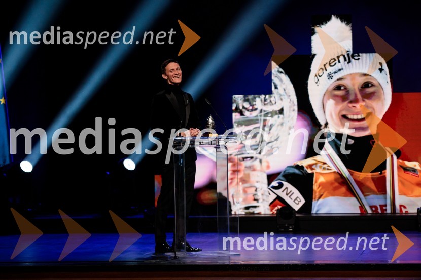  Peter  Prevc, smučarski skakalecŠportnik leta 2024, slavila Janja Garnbret in Tadej Pogačar