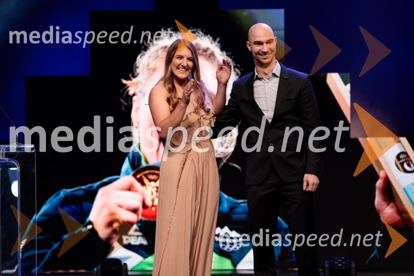  Andreja Leški, judoistka;  Luka Kuralt, trener, Judo klub BežigradŠportnik leta 2024, slavila Janja Garnbret in Tadej Pogačar