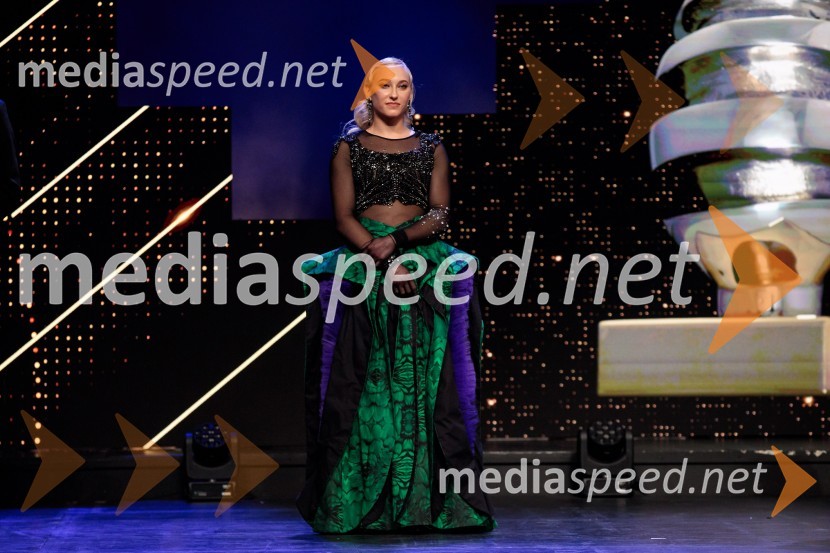  Janja Garnbret, športna plezalkaŠportnik leta 2024, slavila Janja Garnbret in Tadej Pogačar