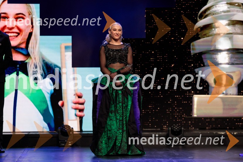  Janja Garnbret, športna plezalkaŠportnik leta 2024, slavila Janja Garnbret in Tadej Pogačar