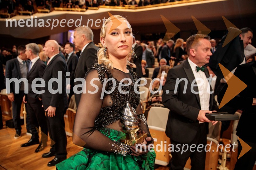  Janja Garnbret, športna plezalkaŠportnik leta 2024, slavila Janja Garnbret in Tadej Pogačar