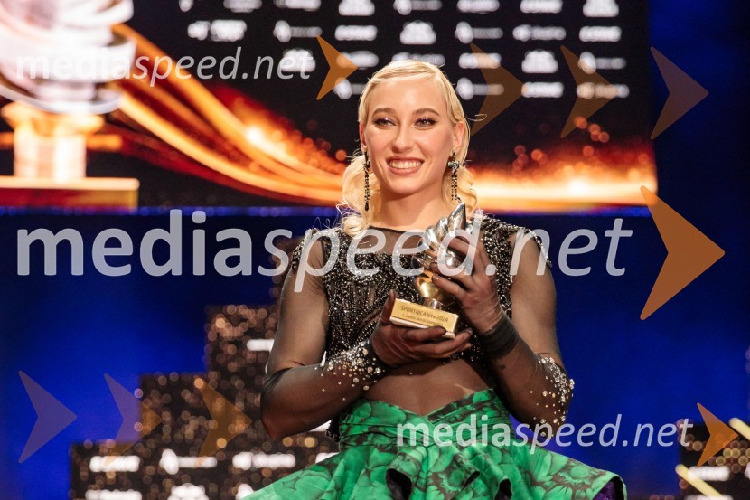  Janja Garnbret, športna plezalkaŠportnik leta 2024, slavila Janja Garnbret in Tadej Pogačar