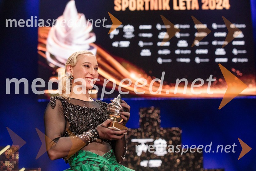  Janja Garnbret, športna plezalkaŠportnik leta 2024, slavila Janja Garnbret in Tadej Pogačar