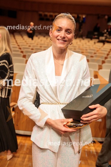  Neža Klančar, plavalkaŠportnik leta 2024, slavila Janja Garnbret in Tadej Pogačar