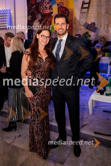  Katja Mlakar, direktorica, agencija AVI;  Marko  Mlakar, direktor in partner, Amrop AdriaŠportnik leta 2024, slavila Janja Garnbret in Tadej Pogačar