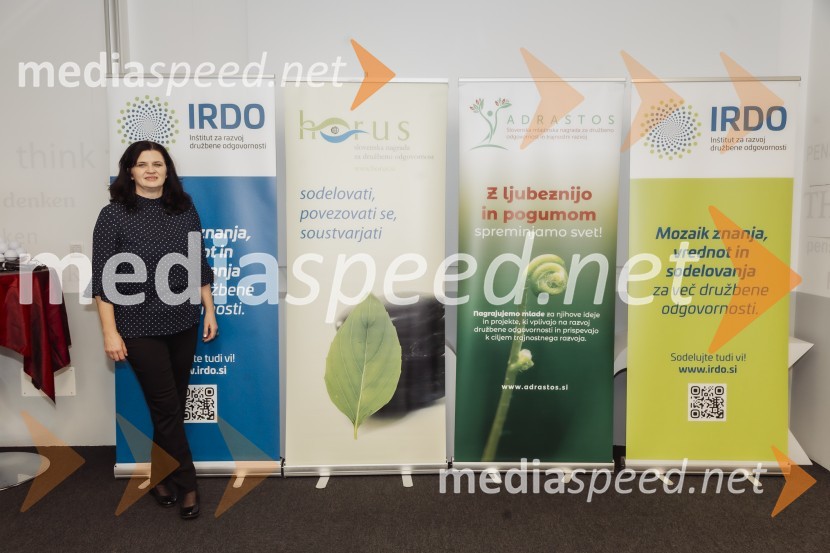 mag. Anita Hrast, direktorica, Inštitut IRDO, Inštitut za razvoj družbene odgovornosti Horus in Adrastos 2024, podelitev nagrad