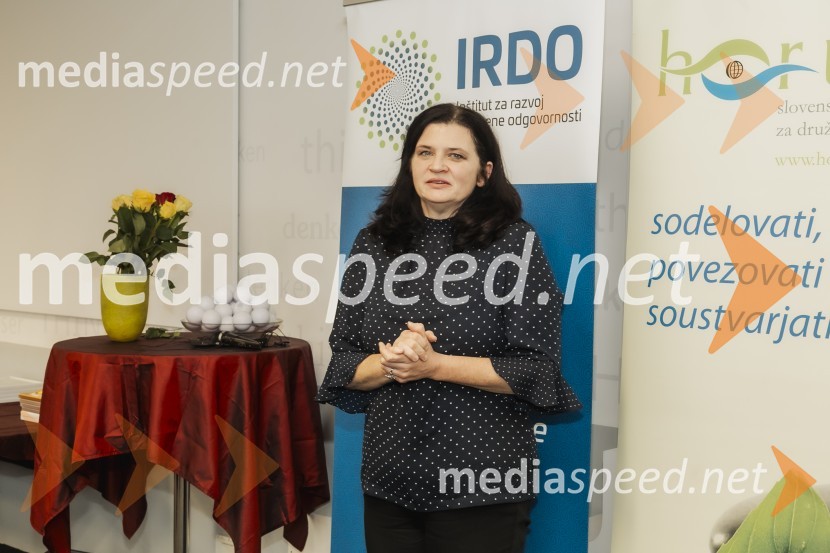 mag. Anita Hrast, direktorica, Inštitut IRDO, Inštitut za razvoj družbene odgovornosti Horus in Adrastos 2024, podelitev nagrad