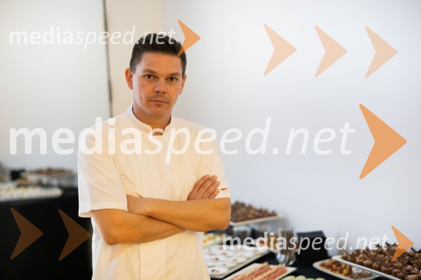 Asko odprl svoj prvi showroom v Sloveniji z modnim oblikovalcem Maticem Velerjem