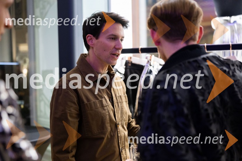 Asko odprl svoj prvi showroom v Sloveniji z modnim oblikovalcem Maticem Velerjem