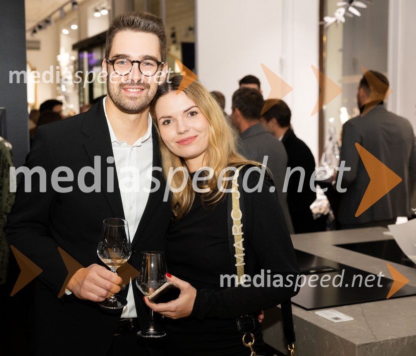  Žiga Obolnar, Harvey Norman Slovenija;  Žanin Tamše, April8Asko odprl svoj prvi showroom v Sloveniji z modnim oblikovalcem Maticem Velerjem