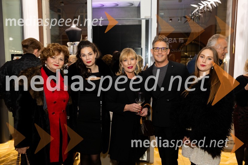 Asko odprl svoj prvi showroom v Sloveniji z modnim oblikovalcem Maticem Velerjem