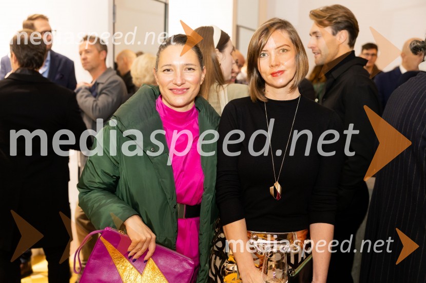  ... ;  Teja Roglič, odnosi z javnostmi LJFWAsko odprl svoj prvi showroom v Sloveniji z modnim oblikovalcem Maticem Velerjem