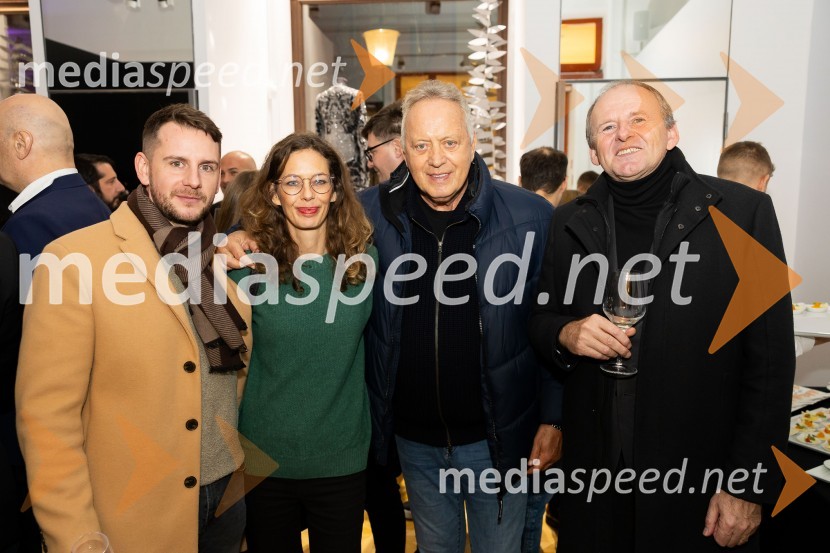  ... ;  ... ;  Zmago Sagadin, košarkarski trener;  ... Asko odprl svoj prvi showroom v Sloveniji z modnim oblikovalcem Maticem Velerjem