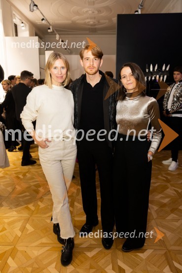  Alenka Birk, stilistka;  Matic Veler, modni oblikovalec;  ... Asko odprl svoj prvi showroom v Sloveniji z modnim oblikovalcem Maticem Velerjem