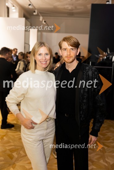  Alenka Birk, stilistka;  Matic Veler, modni oblikovalecAsko odprl svoj prvi showroom v Sloveniji z modnim oblikovalcem Maticem Velerjem