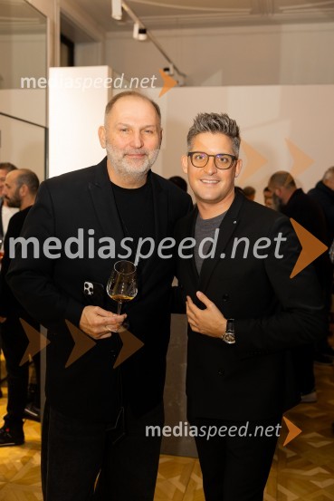  Dime Rangelov;  ... Asko odprl svoj prvi showroom v Sloveniji z modnim oblikovalcem Maticem Velerjem