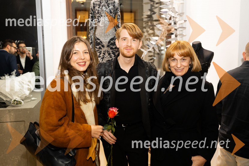  ... ;  Matic Veler, modni oblikovalec;  ... Asko odprl svoj prvi showroom v Sloveniji z modnim oblikovalcem Maticem Velerjem