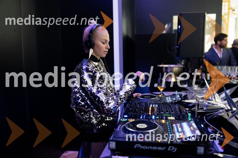  Natalia Shapovalova, DJ AmonitamusicAsko odprl svoj prvi showroom v Sloveniji z modnim oblikovalcem Maticem Velerjem