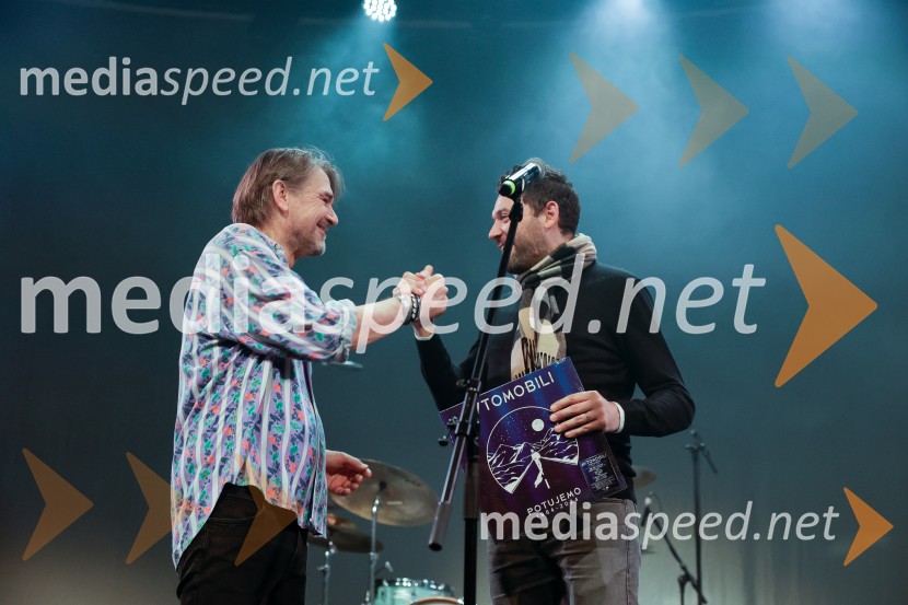  Marko Vuksanovič, pevec, skupina Avtomobili;  ... Avtomobili, koncert ob izidu novega albuma Potujemo