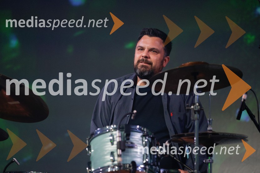  David Morgan, bobnar, skupina AvtomobiliAvtomobili, koncert ob izidu novega albuma Potujemo