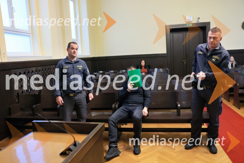  Kristijan KamenikKristijan Kamenik na mariborskem okrožnem sodišču