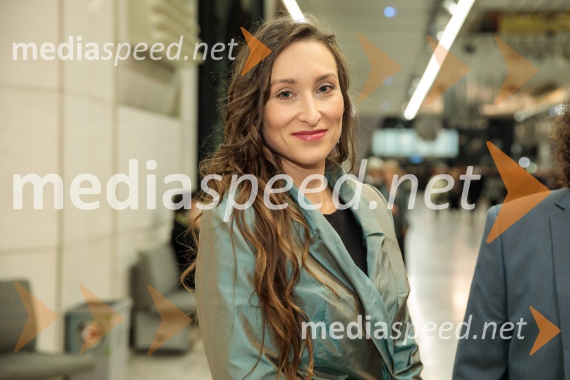  Gaja Višnar, igralkaLuzernski simfonični orkester v Cankarjevem domu