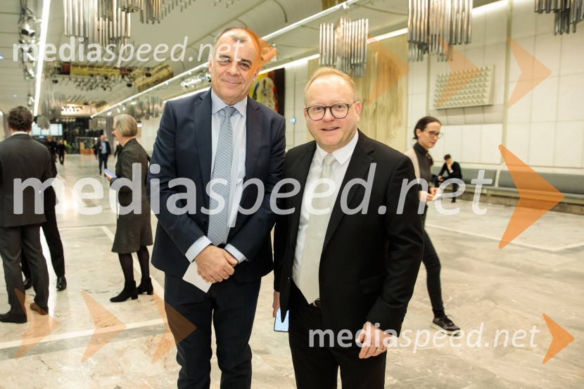  Matej Šarc, Direktor Slovenske filharmonije; mag. Aleš Drenik, vodja programa resne glasbe, opere in balet, Cankarjev domLuzernski simfonični orkester v Cankarjevem domu