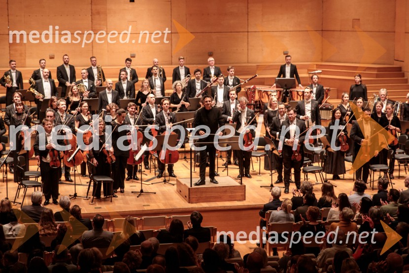  Michael Sanderling, dirigentLuzernski simfonični orkester v Cankarjevem domu