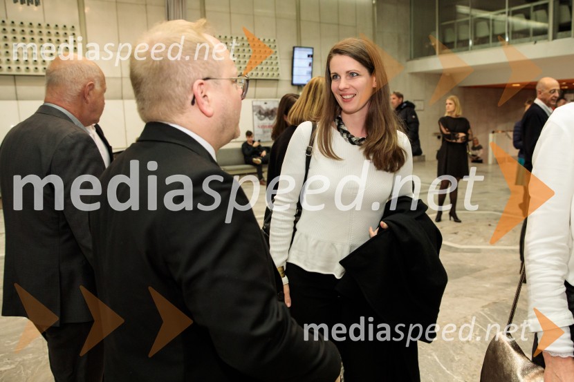 mag. Aleš Drenik, vodja programa resne glasbe, opere in balet, Cankarjev dom;  ... Luzernski simfonični orkester v Cankarjevem domu