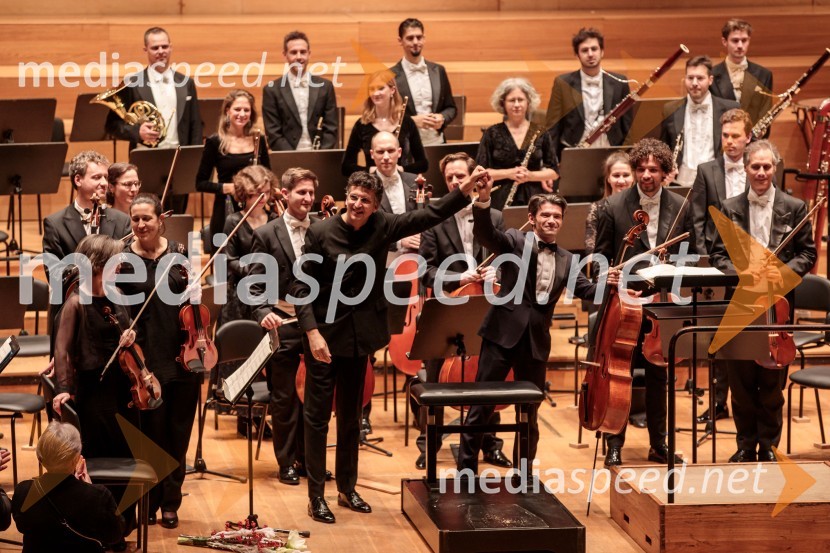  Michael Sanderling, dirigent;  Gautier Capuçon, violončelistLuzernski simfonični orkester v Cankarjevem domu