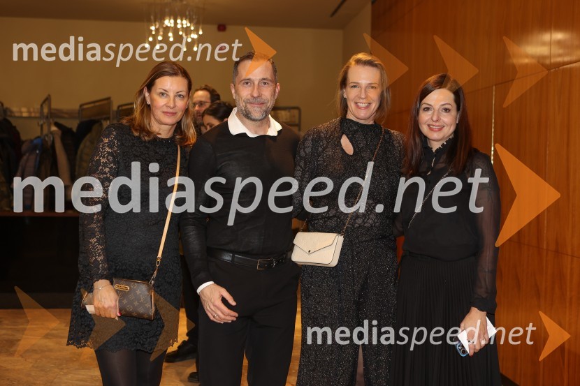 EX, premiera drame v MGL