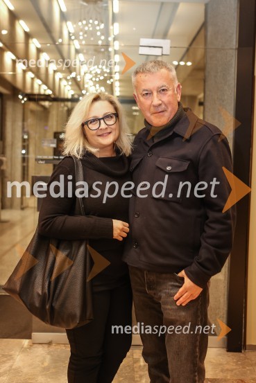  Nataša Barbara Gračner, režiserka in igralka;  Ivica Buljan, režiserEX, premiera drame v MGL