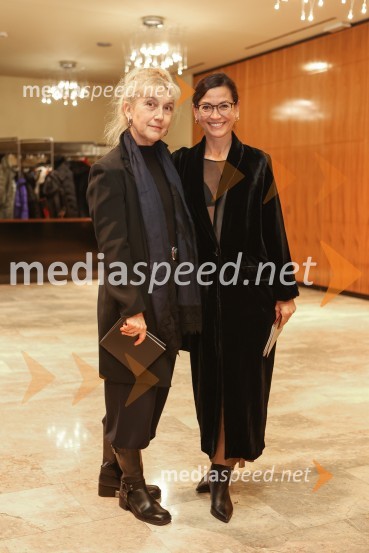  Barbara Hieng Samobor, direktorica in umetniška vodja MGL;  Simona  Belle, služba za stike z javnostmi MGLEX, premiera drame v MGL