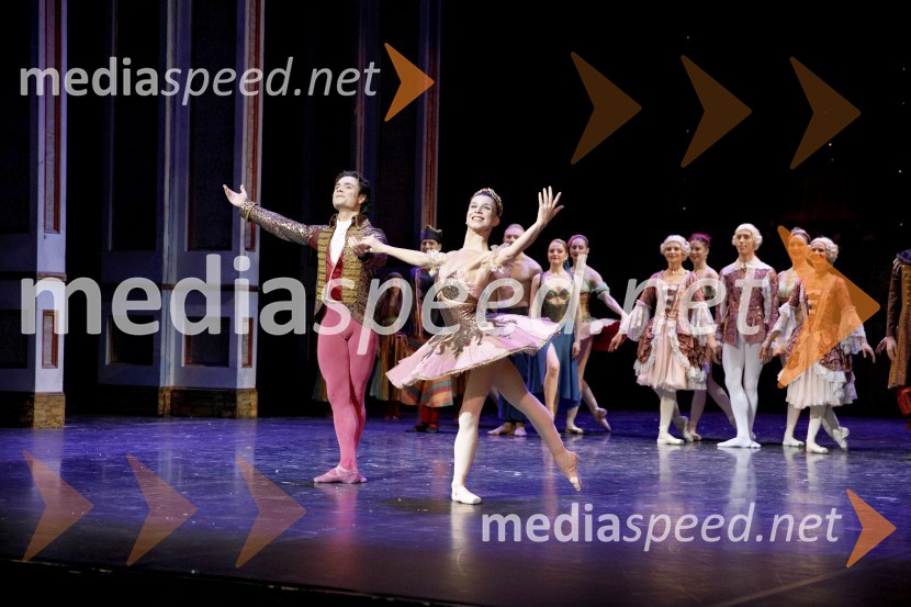  Ionut Dinita, baletni plesalec;  Tetiana Svetlična, baletna plesalkaHrestač, jubilejna stota izvedba, SNG Maribor