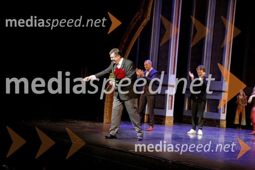  Simon Robinson, dirigentHrestač, jubilejna stota izvedba, SNG Maribor