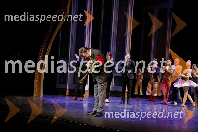  Simon Robinson, dirigentHrestač, jubilejna stota izvedba, SNG Maribor