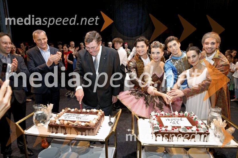  Danilo Rošker, direktor SNG Maribor;  Simon Robinson, dirigent;  Ionut Dinita, baletni plesalec;  Tetiana Svetlična, baletna plesalka;  Ion Breahna, baletni plesalec;  Catarina de Meneses, baletna solistka;  Lucio Mautone, baletni plesalecHrestač, jubilejna stota izvedba, SNG Maribor